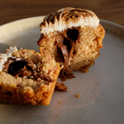 Apple Keki relleno
